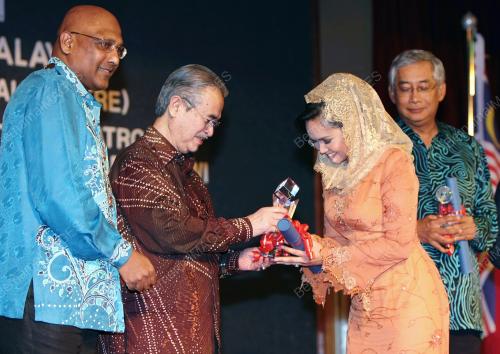 ABDULLAH AHMAD BADAWI