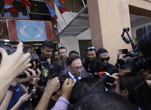 DATUK SERI ANWAR IBRAHIM