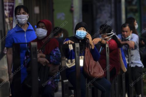 PENGGUNA PENGANGKUTAN AWAM - PERINTAH KAWALAN PERGERAKAN