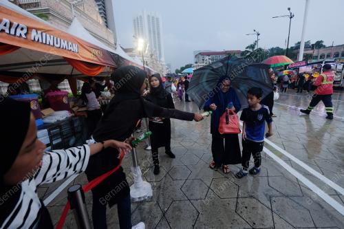 KL36_26052018_IFTAR_KL