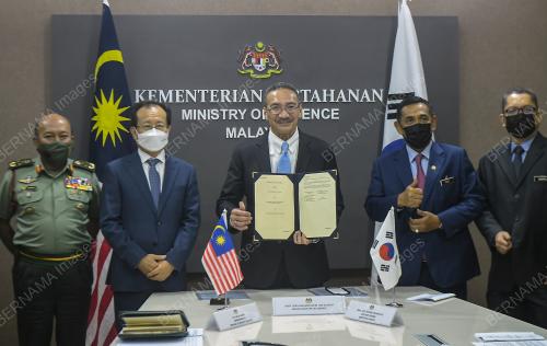 DATUK SERI HISHAMMUDDIN TUN HUSSIEN