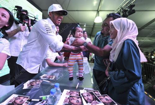 KL36_27092017_AMG_PETRONAS