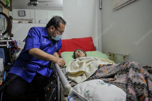 DATUK ABDUL FATTAH ABDULLAH