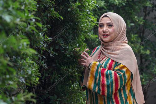 NORANIZA IDRIS