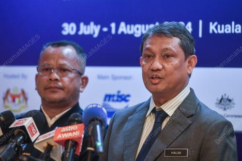 KAPTEN MOHAMAD HALIM AHMED