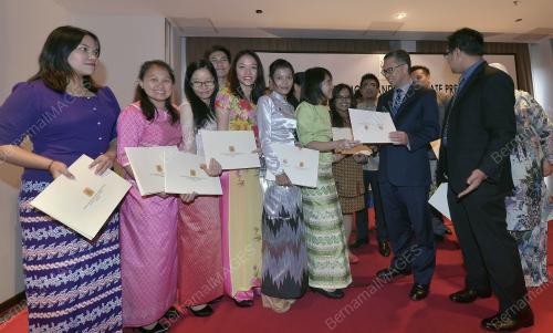 KL36_30102015_ASEAN