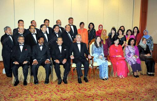 KL36_31012011_R_NAZRIN