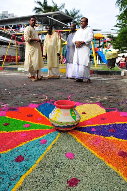 KL37_01022012_PONGGAL
