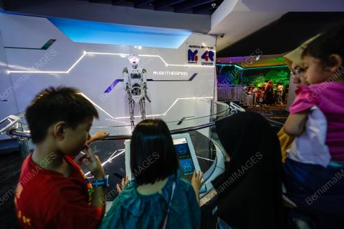 TNJAUAN AKTIVITI CUTI SEKOLAH