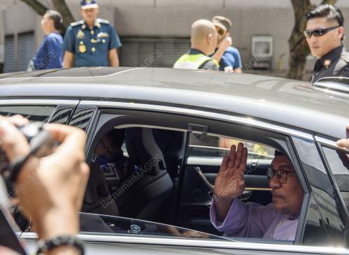 DATUK SERI ANWAR IBRAHIM