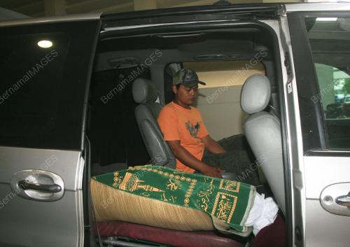MANGSA BANGUNAN RUNTUH