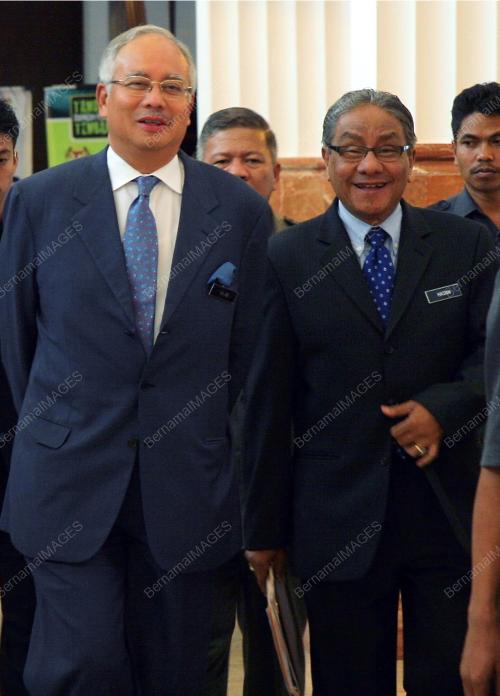 MOHD NAJIB TUN ABDUL RAZAK