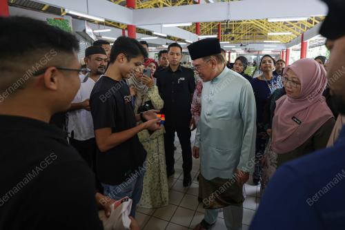 DATUK SERI ANWAR IBRAHIM