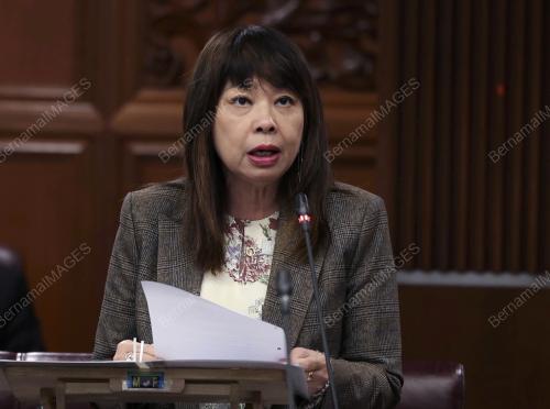 LIM HUI YING