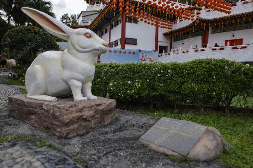 TINJAUAN KUIL THEAN HOU