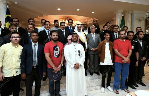 KL37_04042018_ARAB