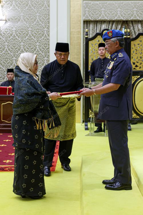 AL- SULTAN ABDULLAH RI'AYATUDDIN AL -MUSTAFA BILLAH SHAH