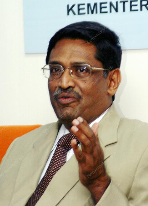 DR S.SUBRAMANIAM