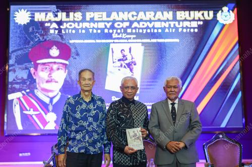 JEN TAN SRI AFFENDI BUANG