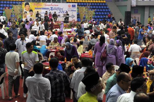 KL37_05092012_AIDILFITRI