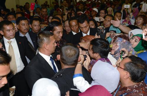 KL37_06022015_JOKO_WIDODO