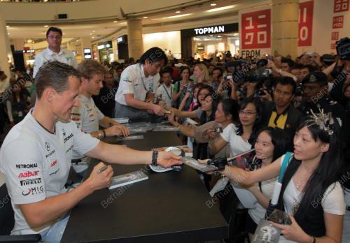 MICHAEL SCHUMACHER