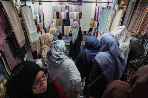 TINJAUAN PERSIAPAN RAYA