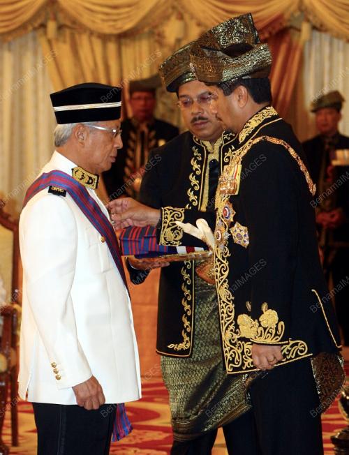TUANKU MIZAN ZAINAL ABIDIN