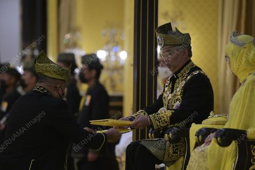 AL-SULTAN ABDULLAH RIÃ•AYATUDDIN AL MUSTAFA BILLAH SHAH