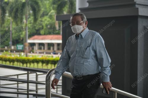 LIM KIT SIANG
