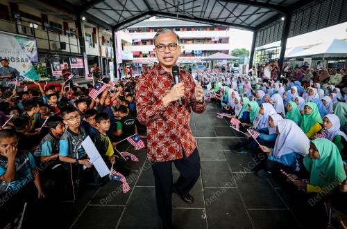 DATUK FAHMI FADZIL