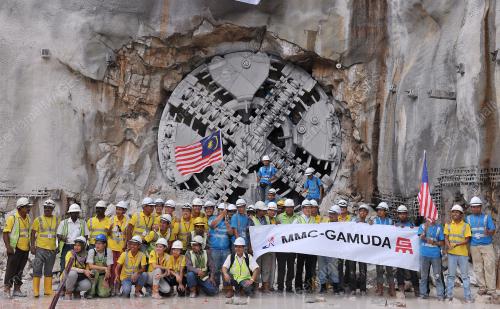 KL37_09012014_TBM_MRT