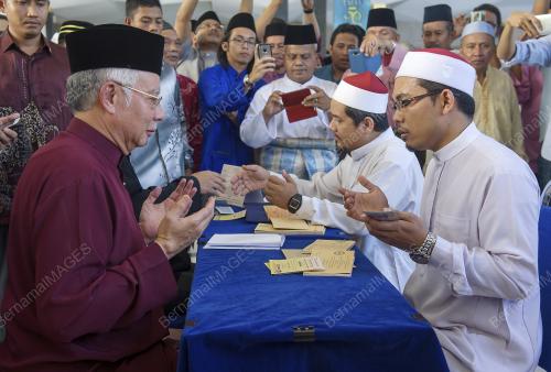 KL37_09072015_ZAKAT