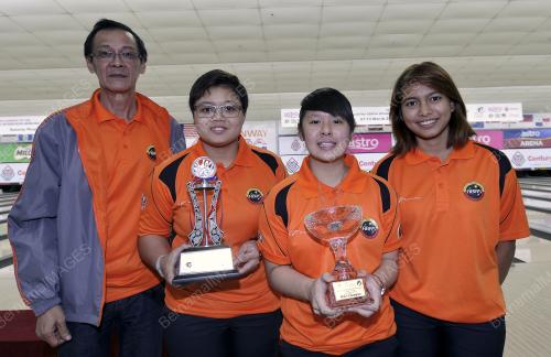 KL37_11032015_BOWLING