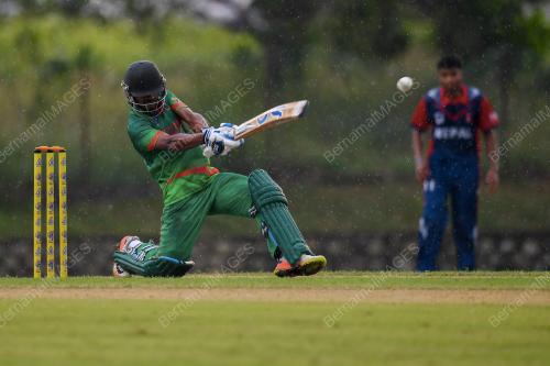 KL37_11112017_KRIKET_BN201711100982
