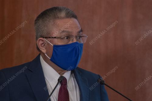 DATUK SERI DR ADHAM BABA