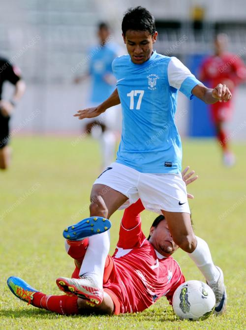 KL37_13022012_BOLA