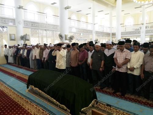 KL37_13022018_SOLAT