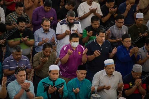 SOLAT JUMAAT MASJID NEGARA