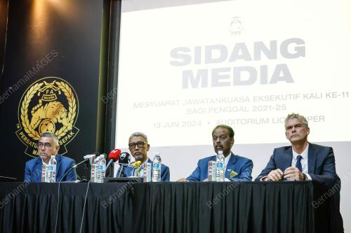 DATUK MOHD YUSOFF MAHADI