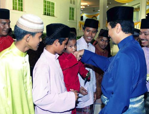 TUANKU MIZAN TUANKU ZAINAL ABIDIN