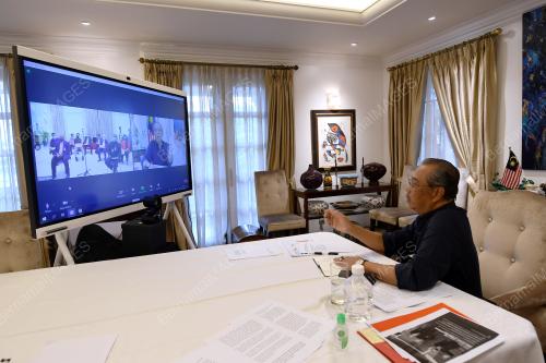 TAN SRI MUHYIDDIN YASSIN