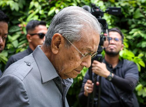 TUN DR MAHATHIR MOHAMAD