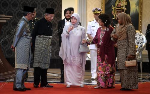 KL37_14022019_AGONG_BN201902130477