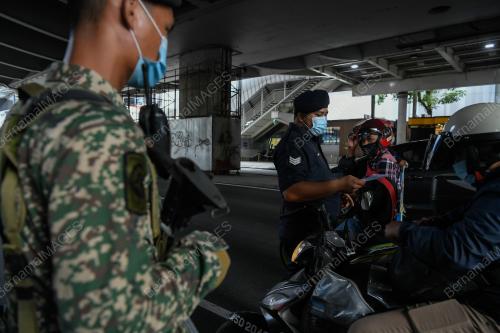 TINJAUAN DI SEKITAR IBU KOTA