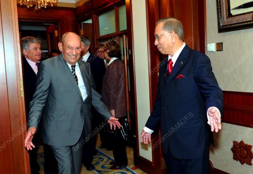 KL37_15042014_ABU_MESRA