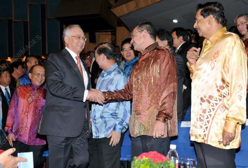 DATUK SERI NAJIB TUN ABDUL RAZAK