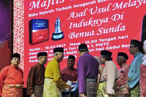 KL37_16072017_UMNO