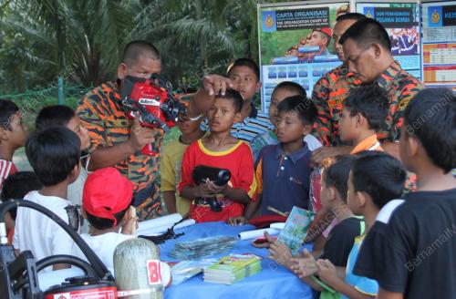 SAMBUTAN HARI POLIS KE-204