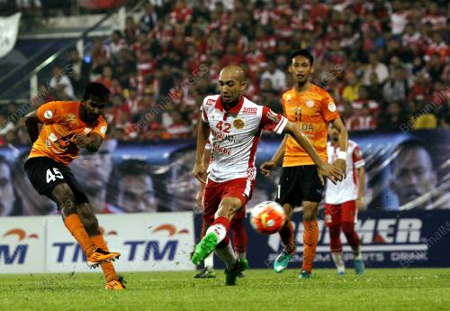 KL37_17102015_PIALA_MALAYSIA